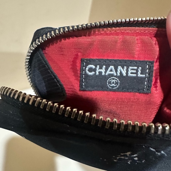 Chanel Logo Travel Ligne Coin Zip Pouch - Picture 10 of 11